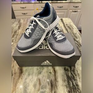 Adidas alphaflex sport women’s golf shoe, size 8.5, NWT and box